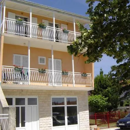 Holiday In Tribunj With Balcony, Air Conditioning, W-lan 5042-2