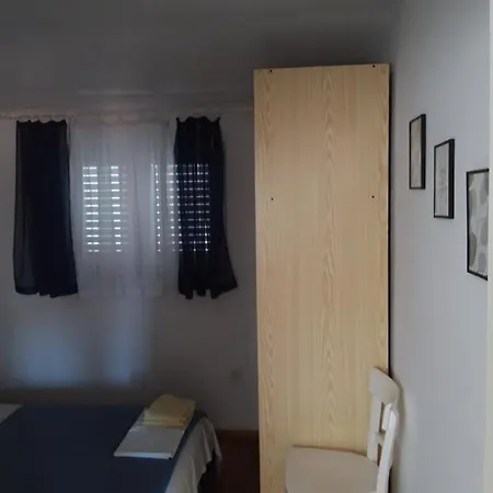Holiday In Tribunj With Balcony, Air Conditioning, W-lan 5042-2
